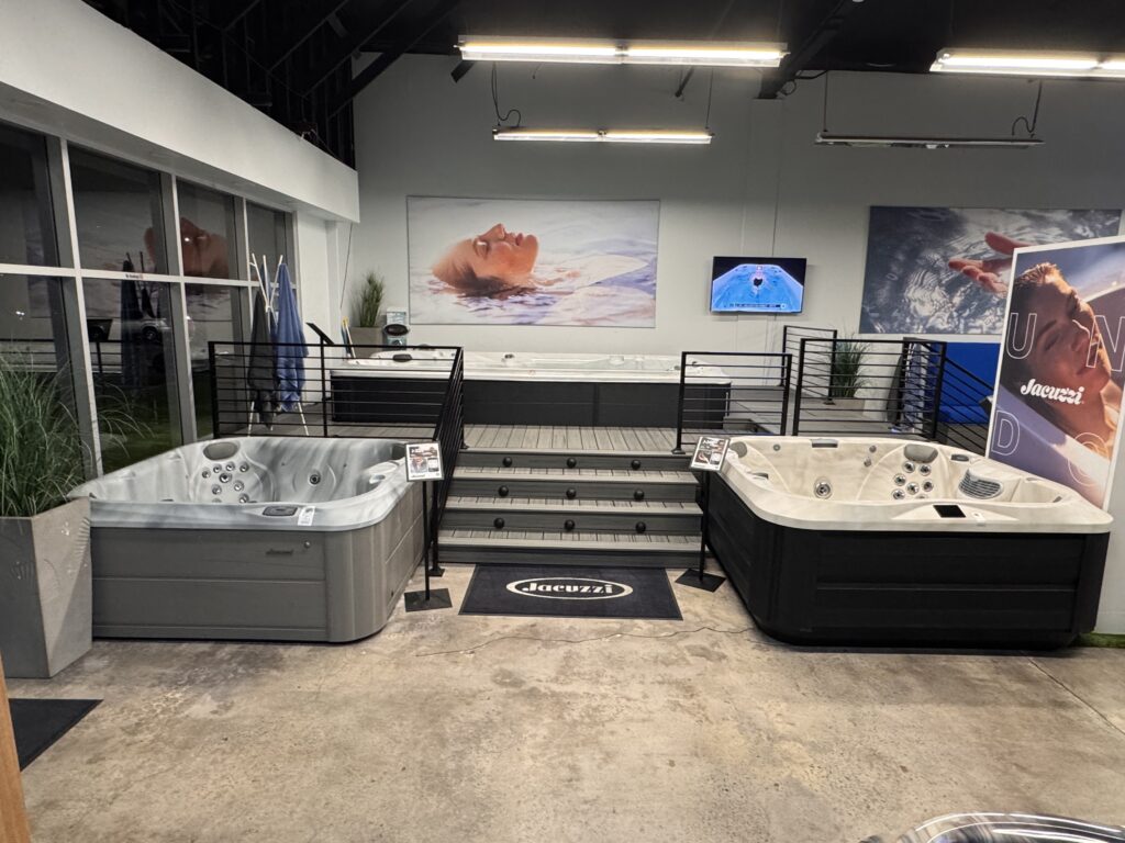 Jacuzzi Hot Tubs at Aqua Paradise in Laguna Hills