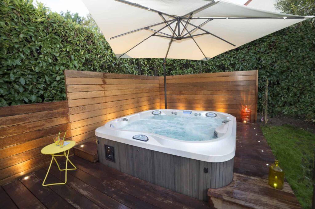 Budget-Friendly Backyard Ideas for Hot Tub Owners - Master Spas Blog